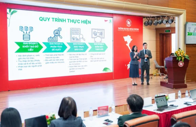 Viet Nam debuts carbon-neutral conference model